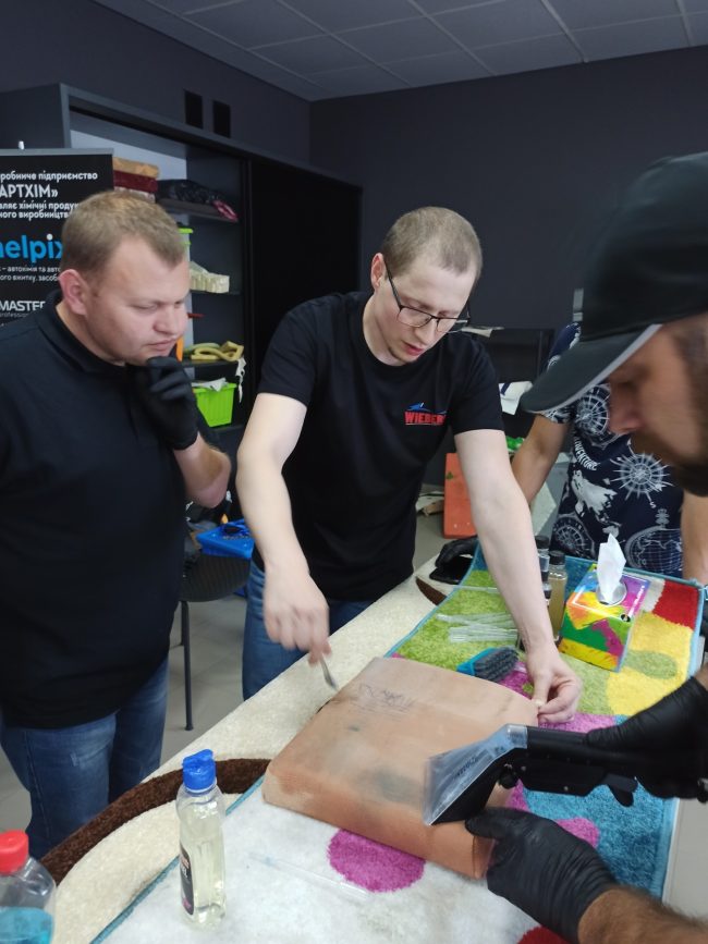 udalit_piatna_ot_ruchki